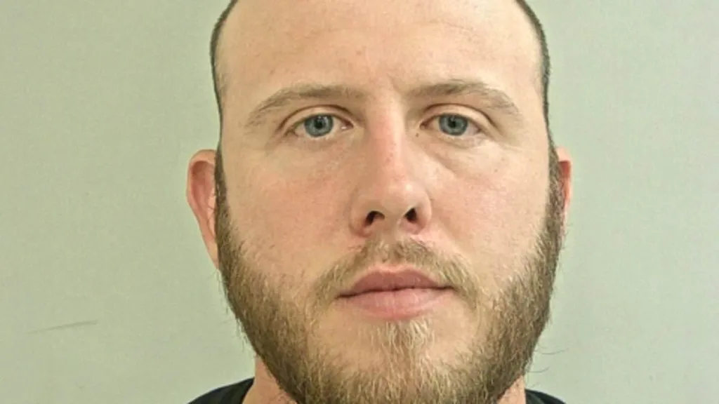 New father who shook his crying baby in frustration to death is jailed