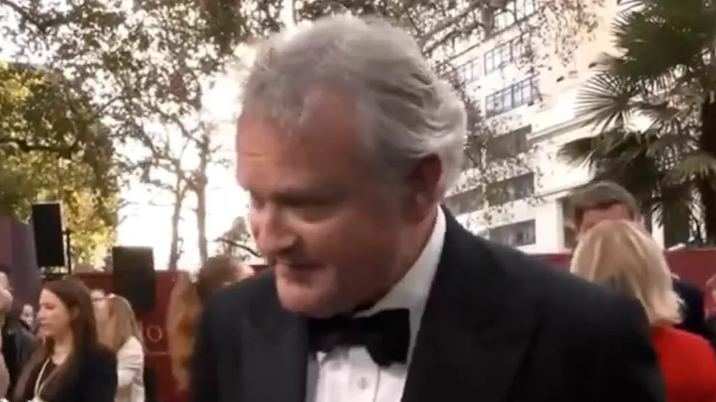Hugh Bonneville uses Downton Abbey premiere to talk about Gaza