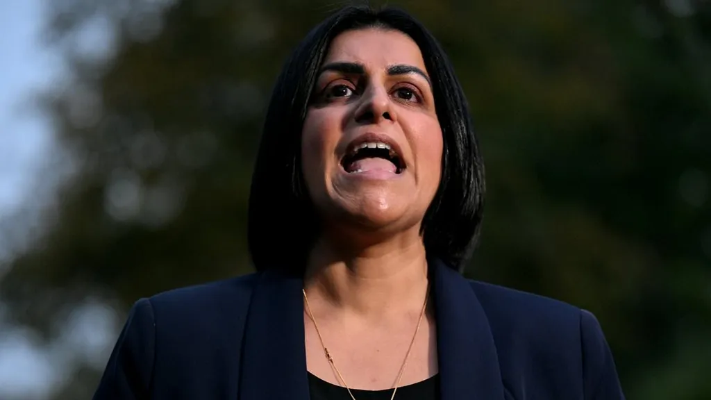 Home Office 'defends' decision to revoke Shamima Begum's citizenship