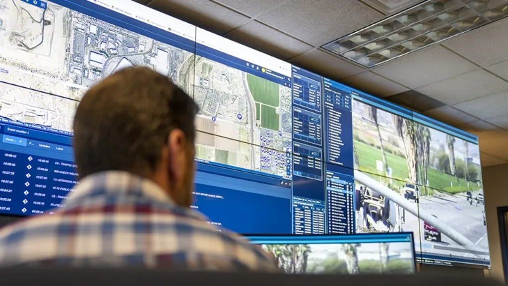 Up Close: Motorola Solutions connects law enforcement to real-time 9-1-1 intelligence