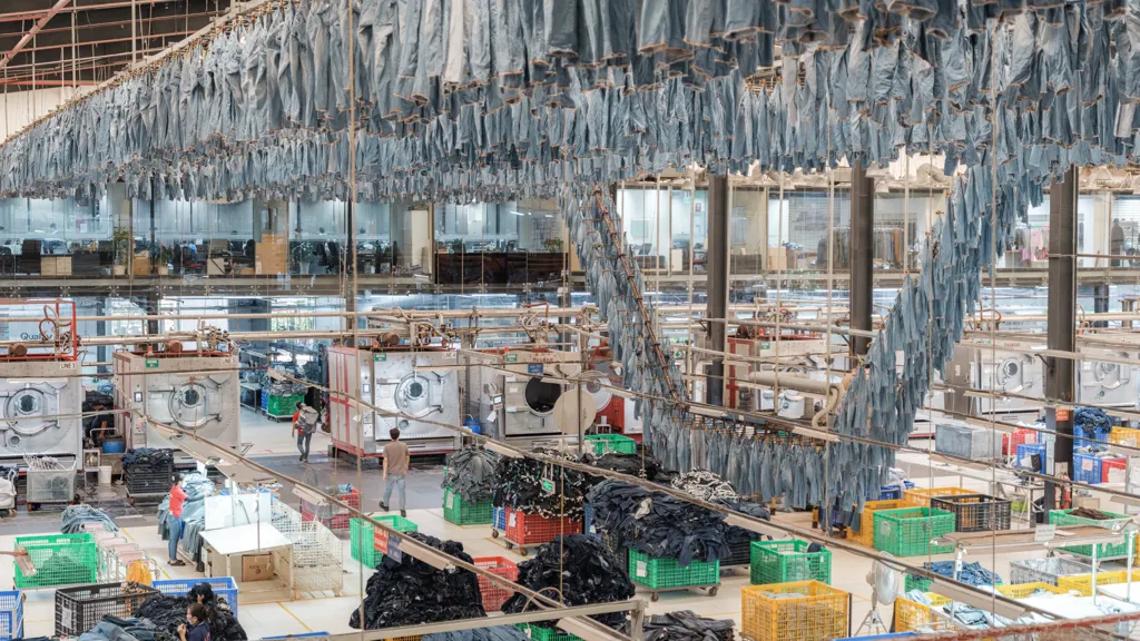 'Murky Waters' for Global Businesses After Trump's Tariff Loss