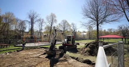 Construction begins on the Durant Park splash pad. Here's when it's expected to open