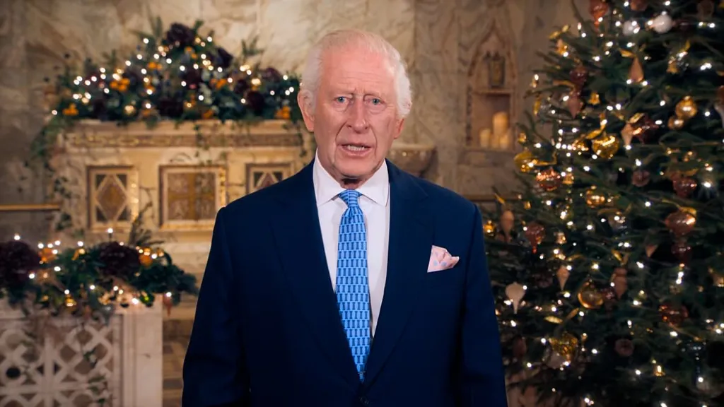 King thanks doctors and nurses in deeply personal Christmas speech