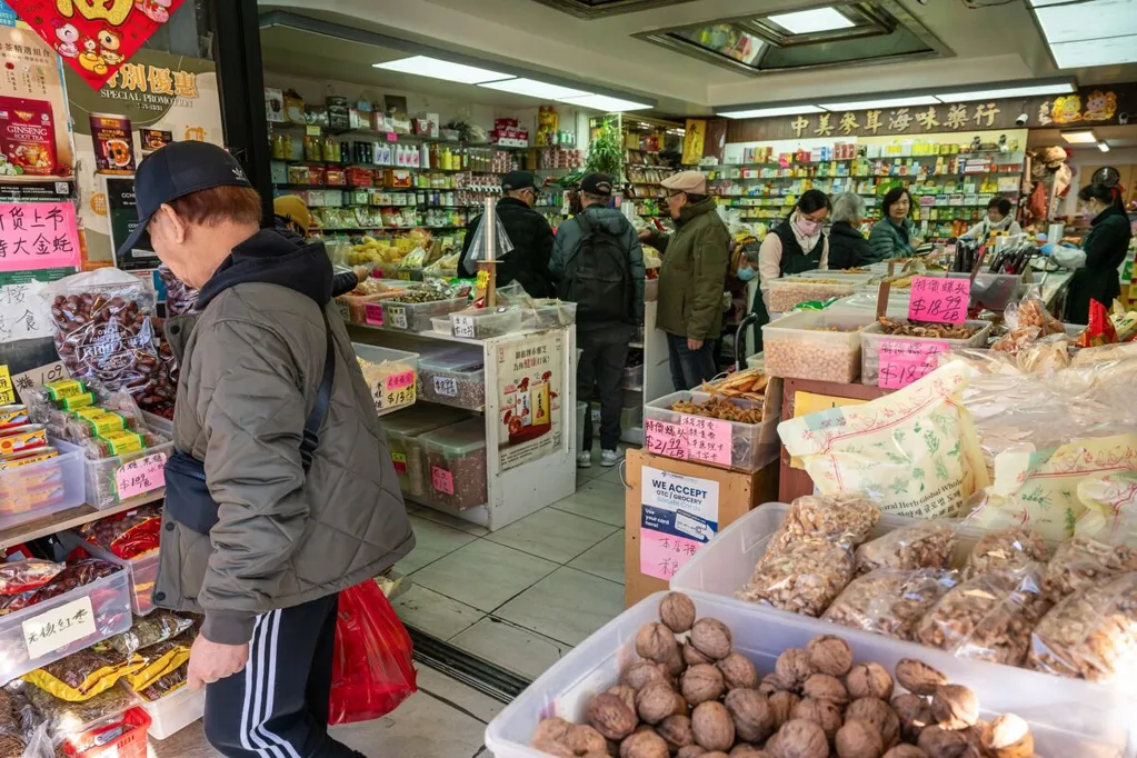 Trump Confronts a Voter Disconnect on State of the Economy