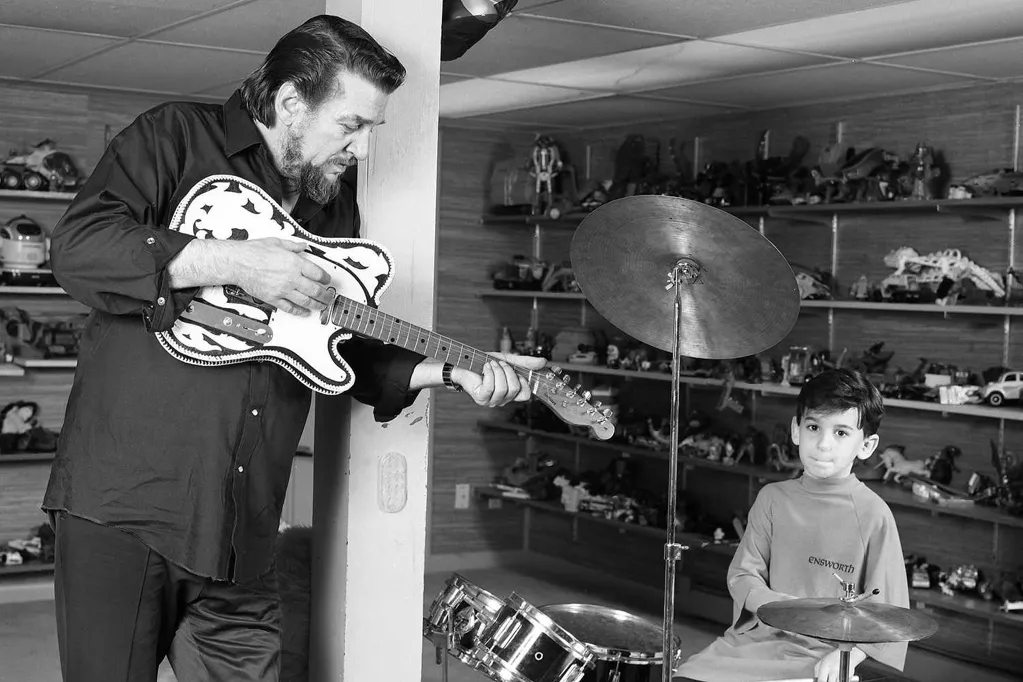 Waylon Jennings' 7 Children: All About the Late Country Singer's Sons and Daughters