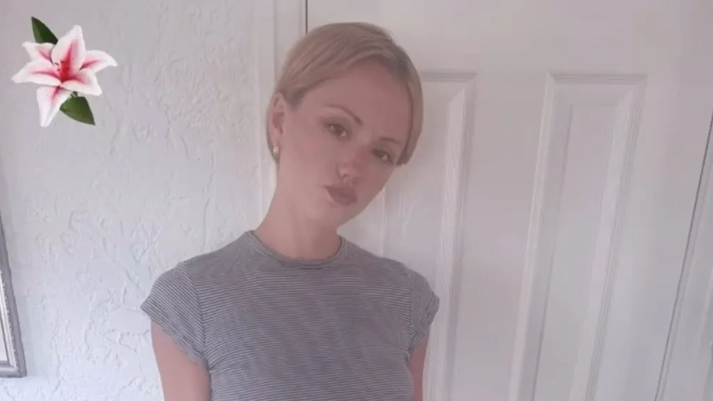 Kate Beckinsale's daughter reveals she has been sober for two years