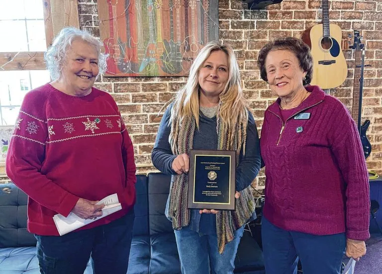 FULFILLING WORK: Butrum honored as Outstanding Working Woman of the Year - The Daily Reporter - Greenfield Indiana