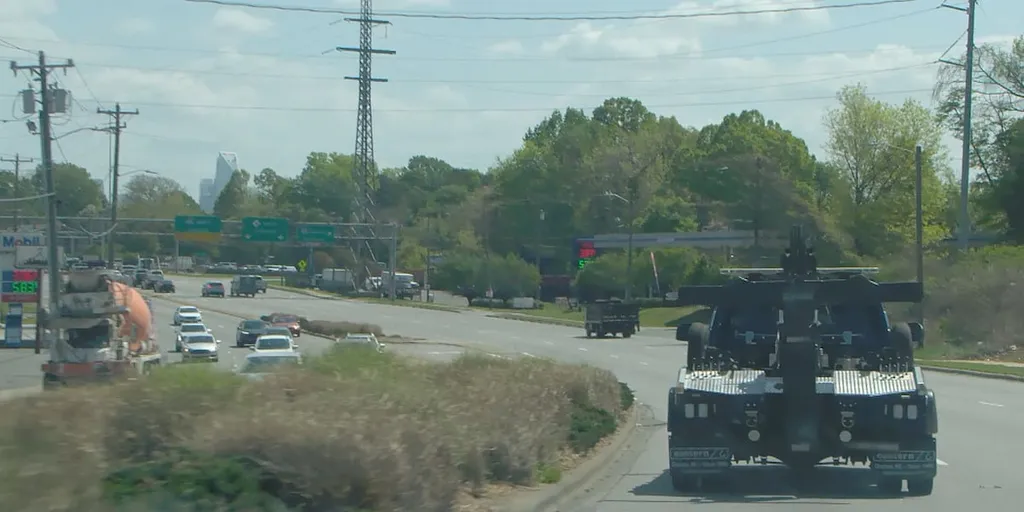 Tow operators say Charlotte police are overreaching with interpretation of booting law