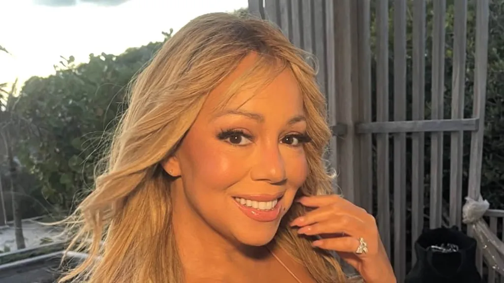 Mariah Carey confuses with 'bizarre' interview that some think is AI