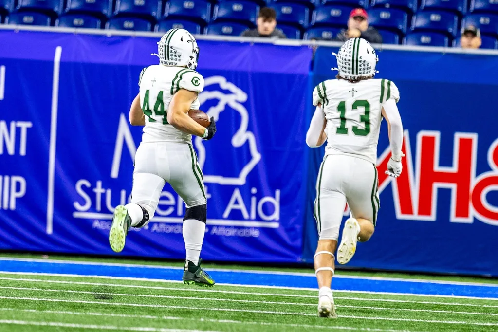 Grand Rapids West Catholic sets tone with defense in Division 5 title win