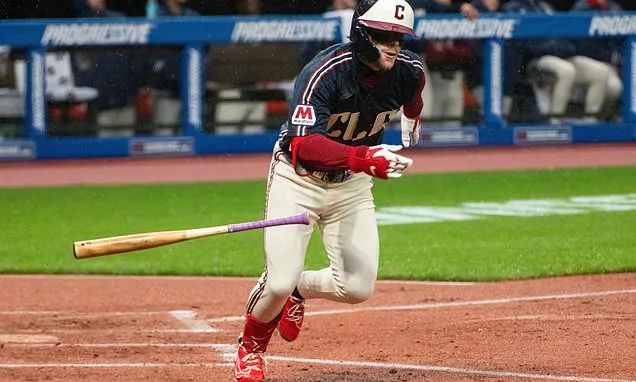 Travis Bazzana hits his first major league homer in the Guardians'...