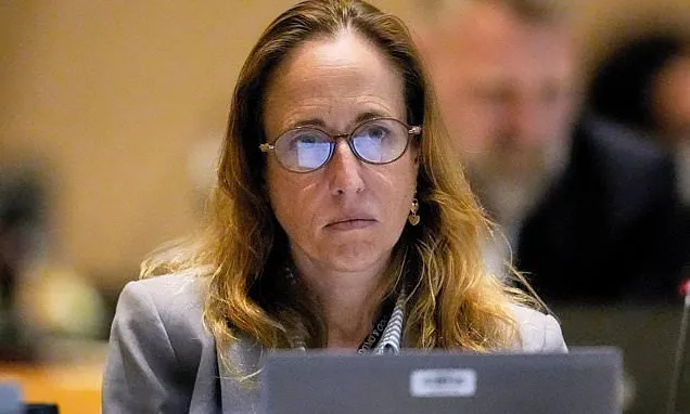 Top FDA drug official is trying to hire a friend who's seeking a...