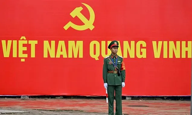 Vietnam leader seeks China-style powers at party conclave