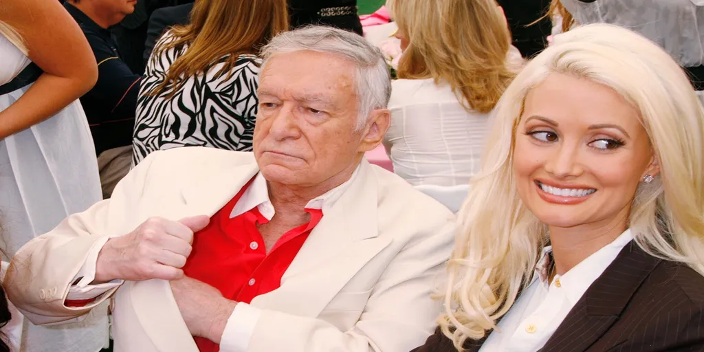Holly Madison recalls 'weird scene' at Hugh Hefner Playboy Mansion
