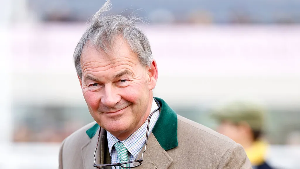 Rupert Lowe apologises after mistaking rowing crew for migrants