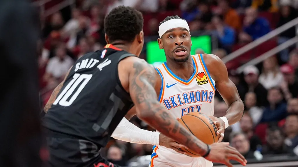 NBA Roundup: Gilgeous-Alexander, Thunder dominate Rockets to extend streak