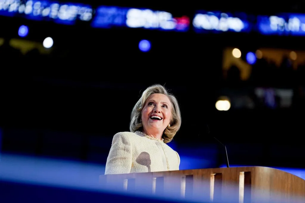 Hillary Clinton Urges India to Step Up on Climate