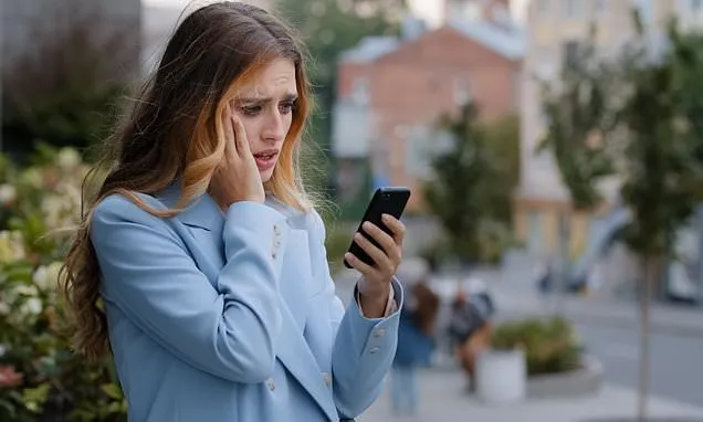 Damning study reveals how ChatGPT is damaging the way you think