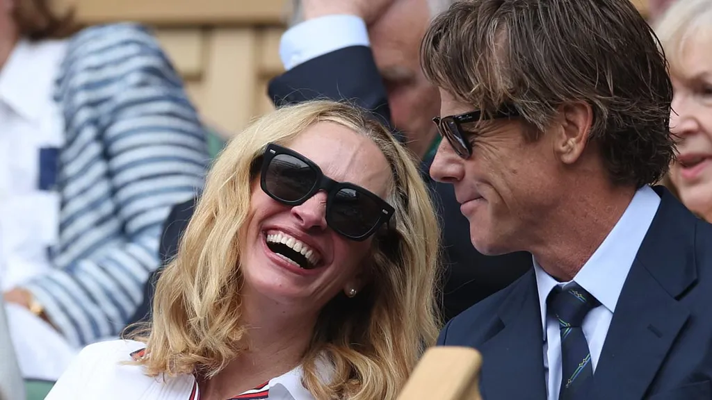 Julia Roberts' VERY simple 23rd anniversary celebration