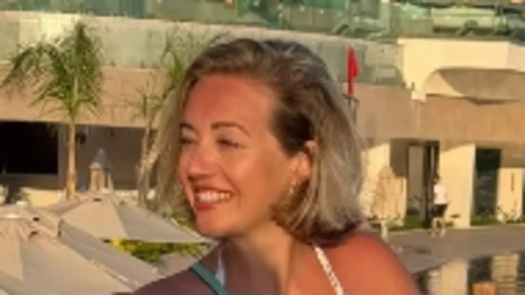 Kelsey Parker poses with her daughter during family holiday in Turkey