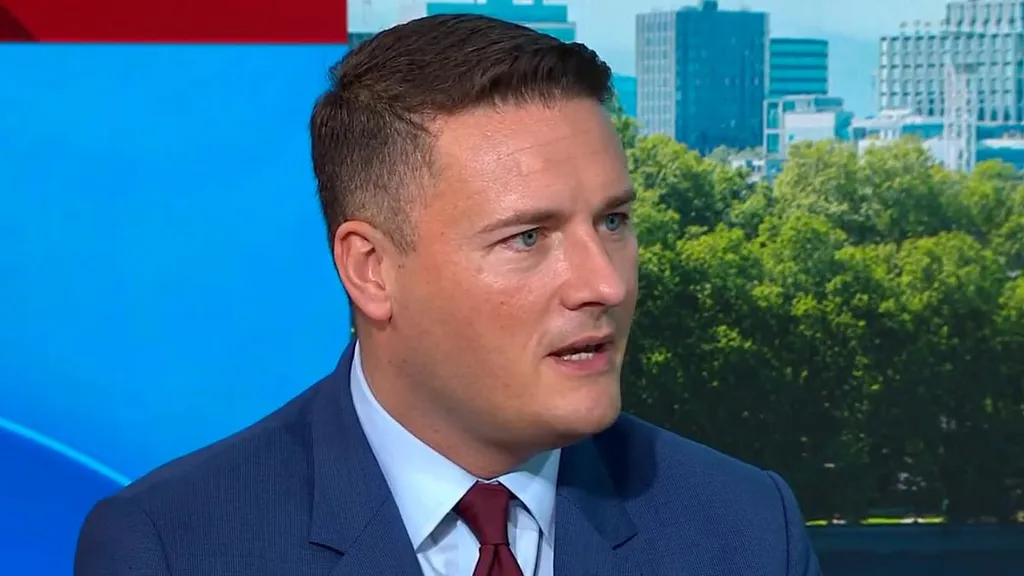 Streeting says festival and BBC 'have questions to answer' over chants