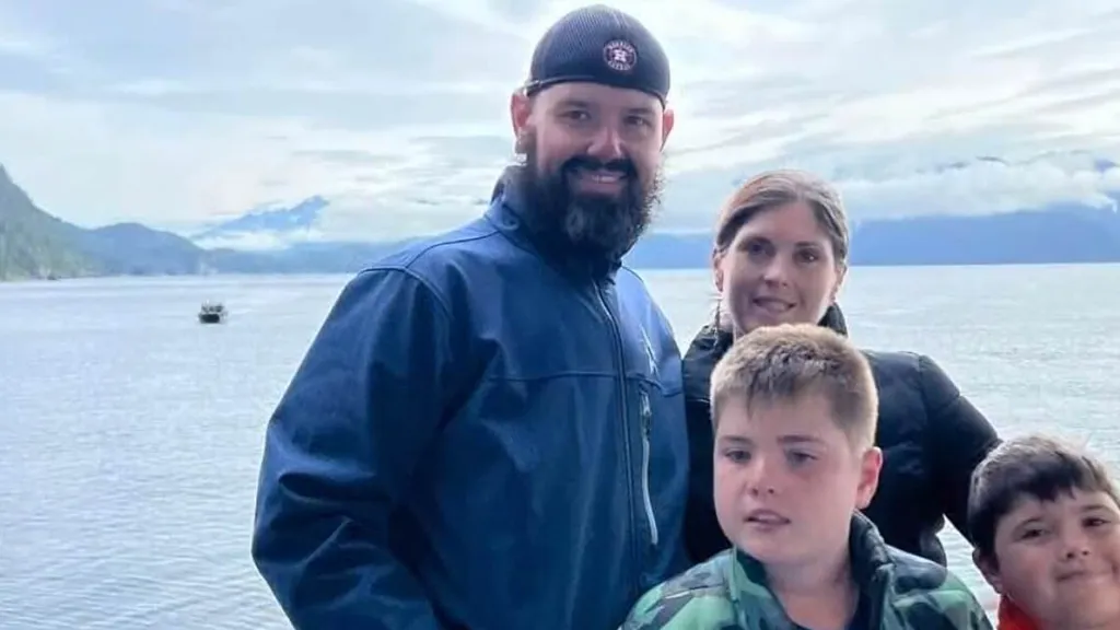 Audio shows survivors' testimony of family who were lost at sea