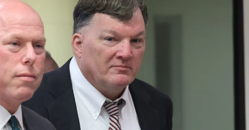 Live Updates: Suspect in Gilgo Beach Murders Is Said to Consider Pleading Guilty