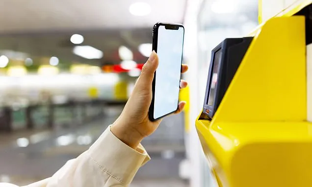 Starmer says digital ID cards will be 'enormous opportunity´ for UK
