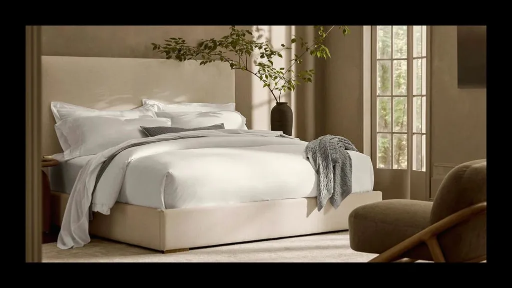 Make Your Bed Feel Brand New With The Best Sheets On Amazon