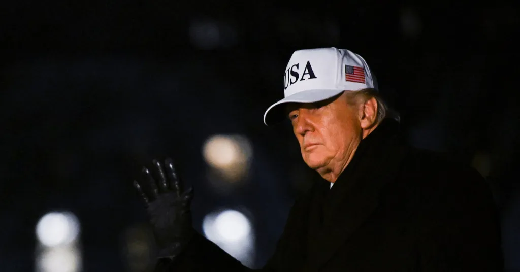 White House deletes racist Trump post depicting Obamas as apes