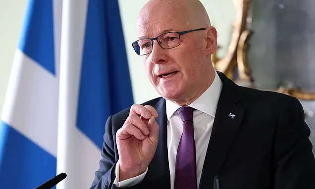 Swinney to 'turn heat up´ on Westminster for indyref2 as part of...