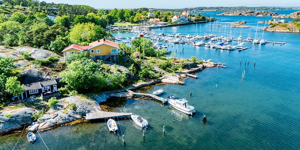 Tourists told to visit iconic destination 'on doctor's orders' as pushback emerges