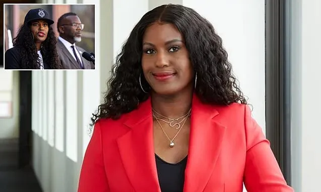 Chicago teachers' union boss is named one city's most powerful women