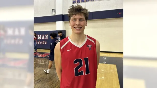 Tesoro boys volleyball defeats Beckman to earn share of South Coast League title