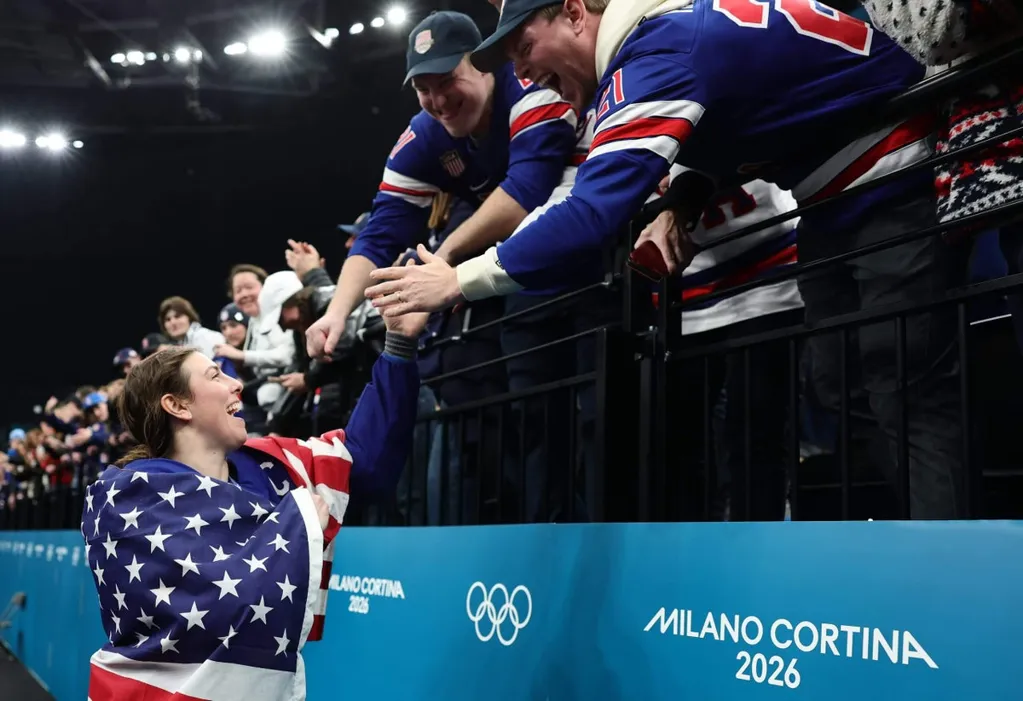 U.S. hockey heroes Hilary Knight, Jack Hughes and Quinn Hughes to appear on 'Tonight Show'