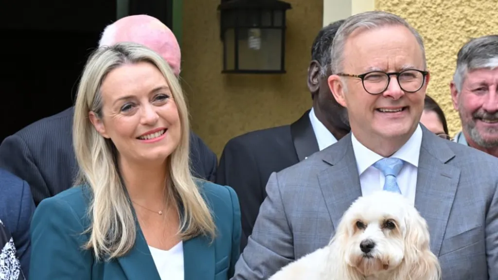 Why Anthony Albanese is being urged to get rid of Toto now