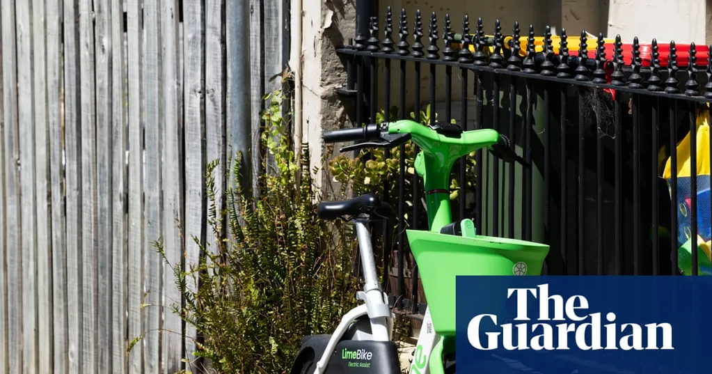Rental ebike programs booming in Australian cities as e-scooter 'moral panic' sees take-up stall