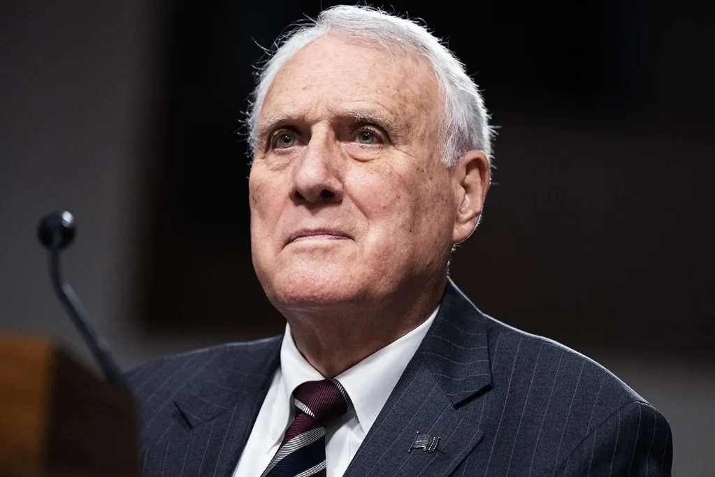 Former Arizona Senator Who Filled in After John McCain's Death Reveals He Has Dementia and Withdraws from Public Life