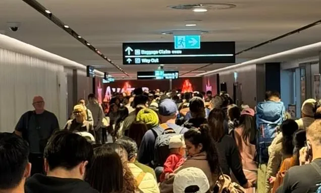 Airport chaos as Australia-wide outage sparks major travel delays