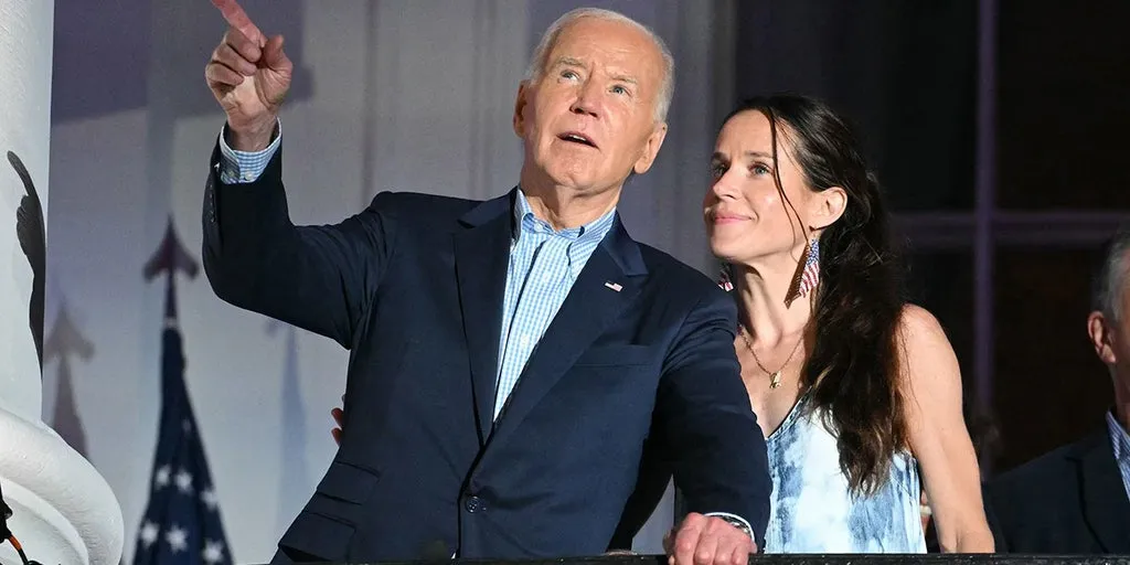 After high-profile divorce, Ashley Biden reflects on 'one of the hardest summers'