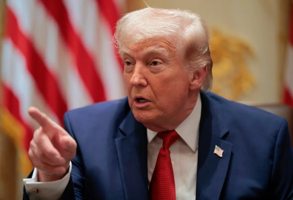 Trump's approval rating hits new second-term low, CNN poll shows