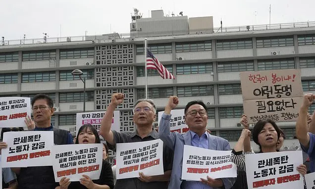 With Hyundai raid, Trump's immigration crackdown runs into his push...