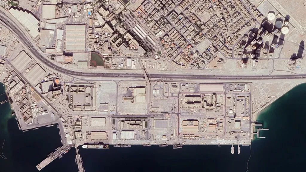 Satellite images show US Navy vessels deploy for possible Iran attack