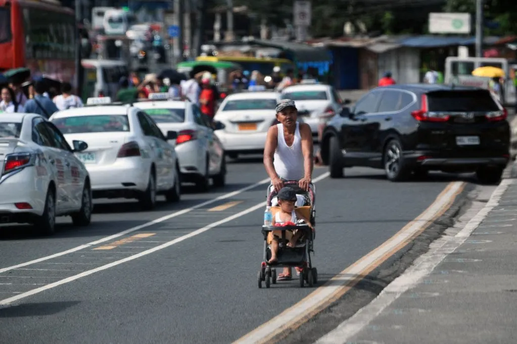 Philippines spells out challenges posed by aging population