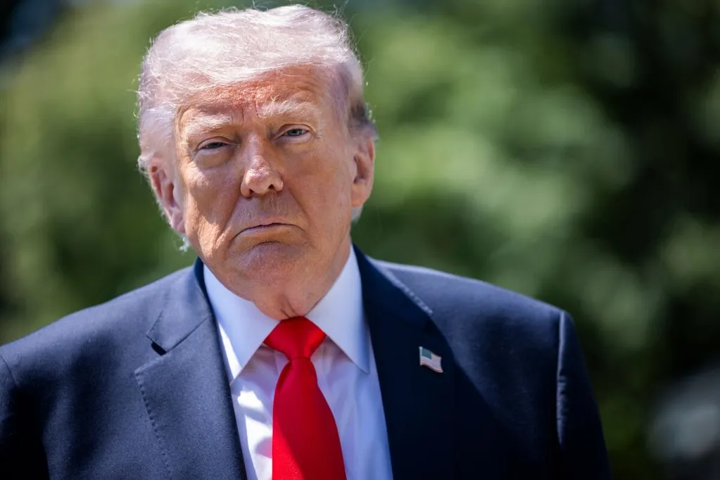 Trump Says Prefers Not to Strike Iran Even as Frustration Mounts
