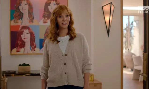 Lisa Kudrow returns in first look at The Comeback series three