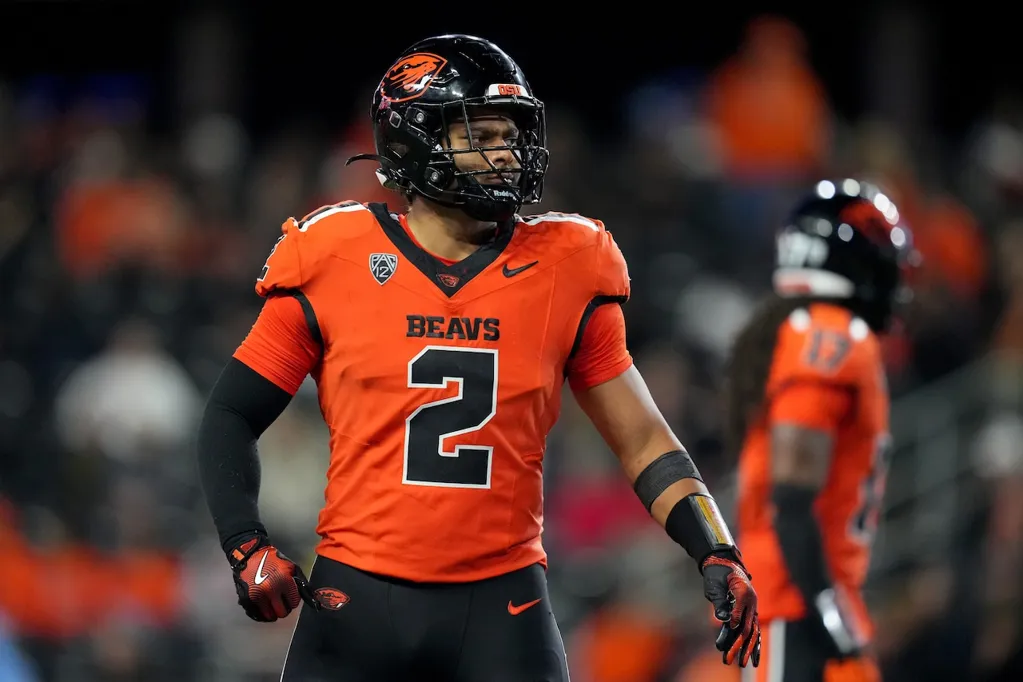 'I feel like he's with me': How a U.S. Marine's legacy fuels this Oregon State linebacker