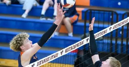 Prep boys volleyball: Cats tested by Stangs, but win in 4; sweeps for Wolves, Hawks