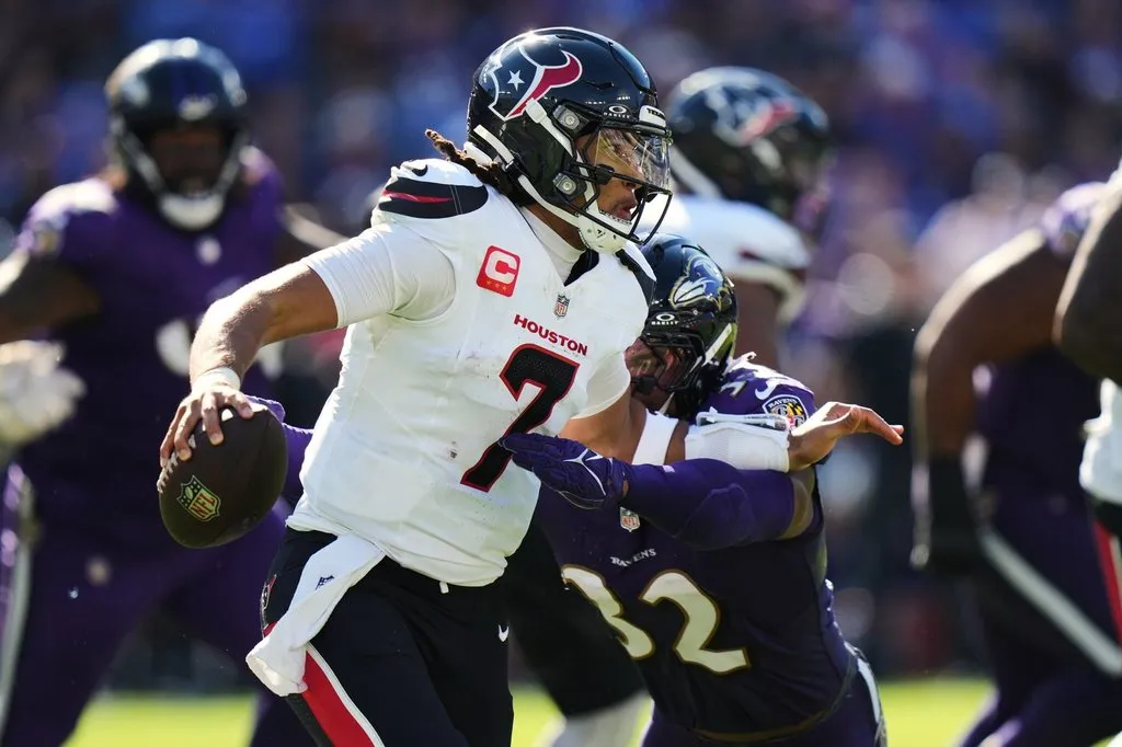 Texans look for continued improvement after winning two straight following 0-3 start