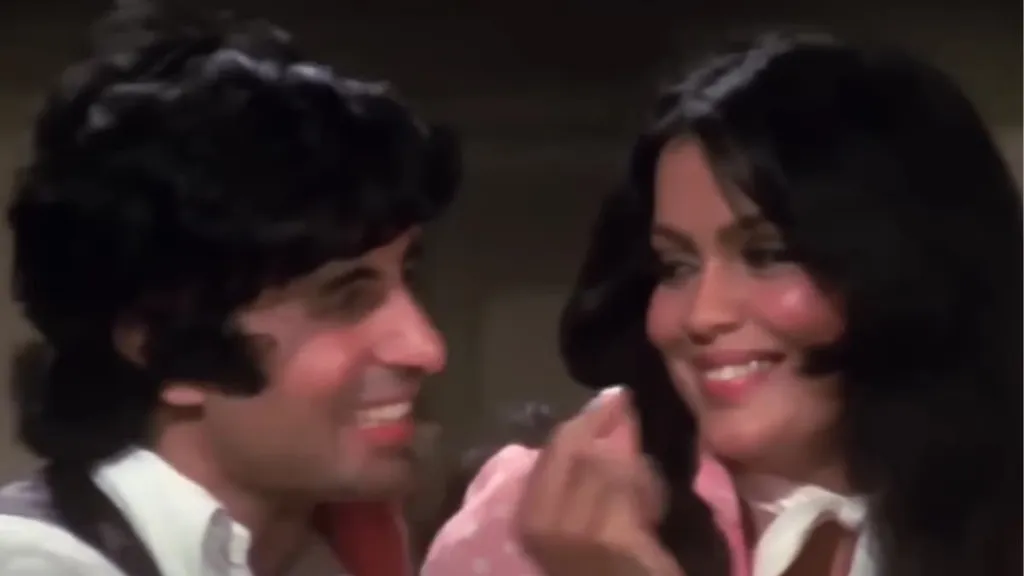 Zeenat Aman Reveals Khaike Paan Banaras Wala Wasn't Originally Meant For Don: 'It Was Created For...' - News18